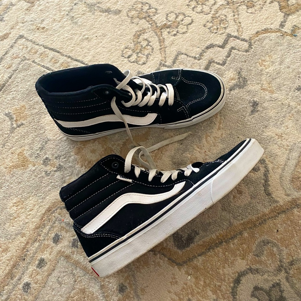 Make an offer! Mens high top vans